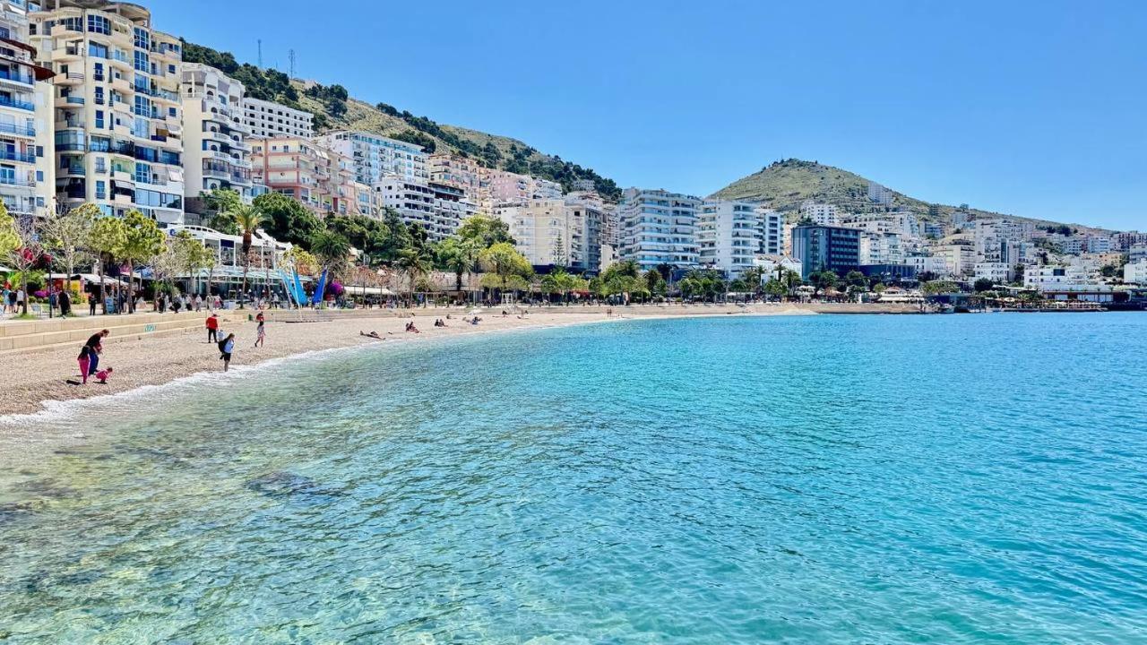 Morina Sea View Apartment Sarande Bagian luar foto