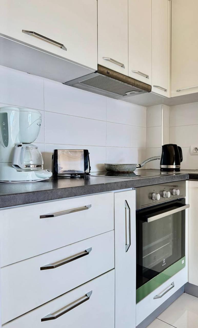 Morina Sea View Apartment Sarande Bagian luar foto